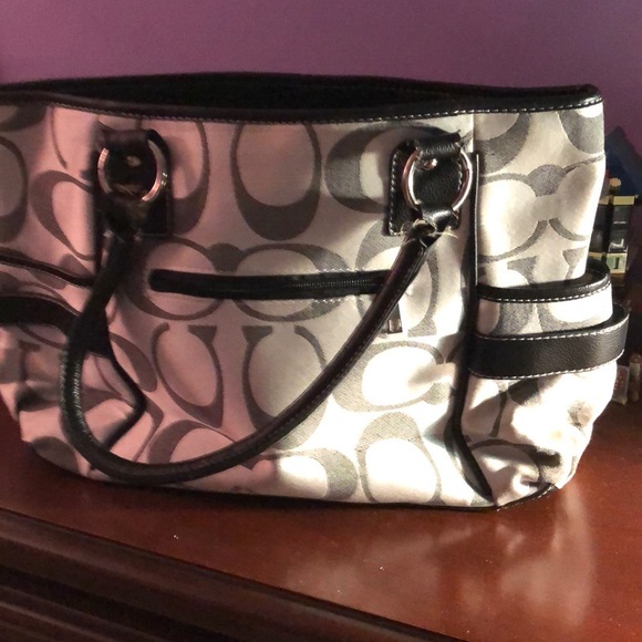 Large shoulder bag - Picture 4 of 4